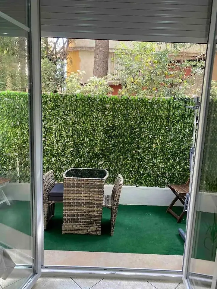 Beautiful 2 Bedroom, Close To Downtown Nizza 0*,  Frankreich
